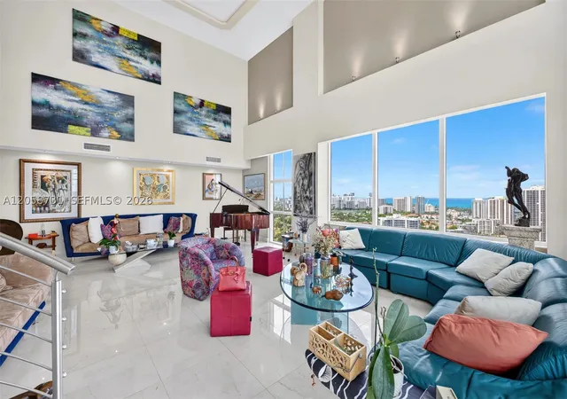 Listing Photo 4 - Condo for sale in building located at 3330 NE 190th St, Aventura, FL 33180 - Unit #UPH14