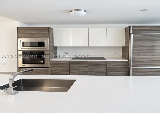 Photo 2 of Condo for sale at 460 Ne 28th St #906, Miami, FL 33137 | MLS# A12062280 | Listing updated on 2026-09-10