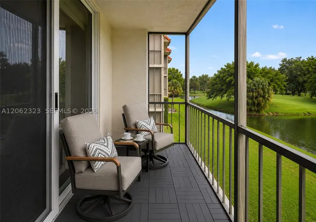 Listing Photo 1 - Condo for sale in building located at 800 S Hollybrook Dr, Pembroke Pines, FL 33025 - Unit #205