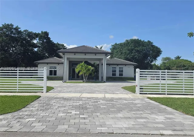 Photo 1 of Single family home for sale at 17575 Sw 280 Th St, Homestead, FL 33031 | MLS# A12051308 | Listing updated on 2026-09-10
