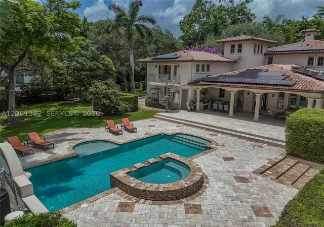 Photo 4 of Sale Pending at 9501 Kerwood Ct, Coral Gables, FL 33156 | MLS# A12061332 | Listing updated on 2026-09-16