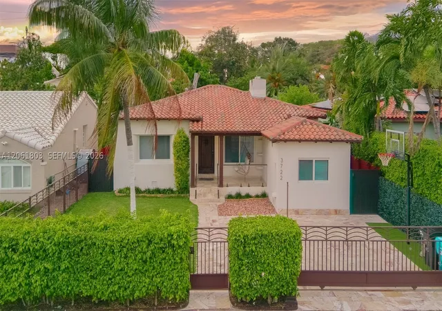 Single family home for sale at 3722 Royal Palm Ave, Miami Beach, FL 33140 | MLS# A12061803