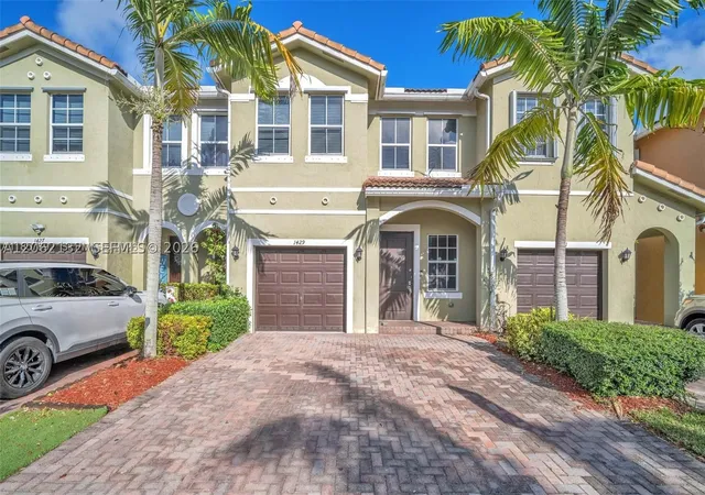 Photo 1 of Townhouse for sale at 1429 Se 26th Ave, Homestead, FL 33035 | MLS# A12062132 | Listing updated on 2026-09-12