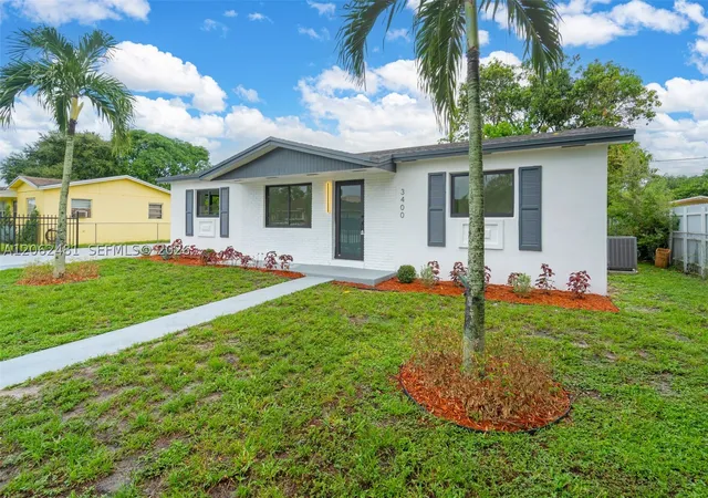 Photo 3 of Single family home for sale at 3400 Nw 211th St, Miami Gardens, FL 33056 | MLS# A12062481 | Listing updated on 2026-09-08