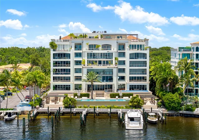 Photo 3 of Condo for sale at 3535 Hiawatha Ave #504, Miami, FL 33133 | MLS# A12059008 | Listing updated on 2026-09-02