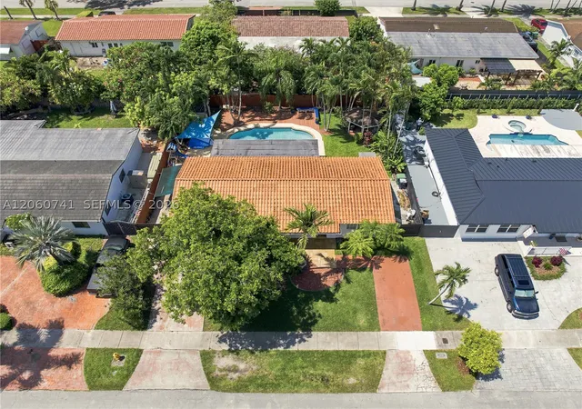 Photo 3 of Single family home for sale at 11831 Sw 31st St, Miami, FL 33175 | MLS# A12060741 | Listing updated on 2026-09-12