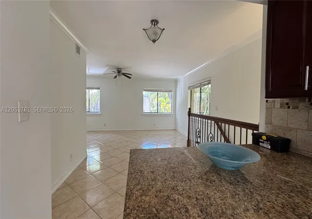 Photo 3 of Condo for sale at 175 Wimbledon Lake Dr, Plantation, FL 33324 | MLS# A12061781 | Listing updated on 2026-09-09