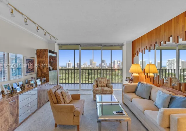Photo 3 of Condo for sale at 20335 W Country Club Dr #1806, Aventura, FL 33180 | MLS# A12061616 | Listing updated on 2026-09-04