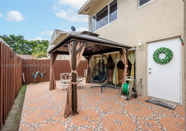 Listing Photo 5 - Condo for sale in building located at 15680 Sw 82Nd Cir Ln, Miami, FL 33193 - Unit #8-8
