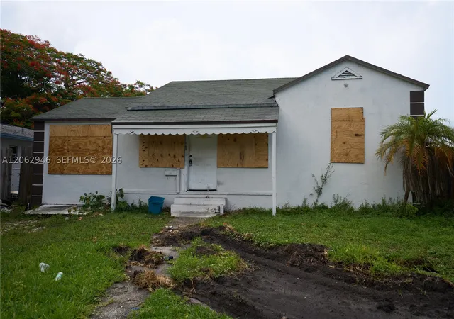 Photo 2 of Single family home for sale at 743 Nw 63rd St, Miami, FL 33150 | MLS# A12062946 | Listing updated on 2026-09-08
