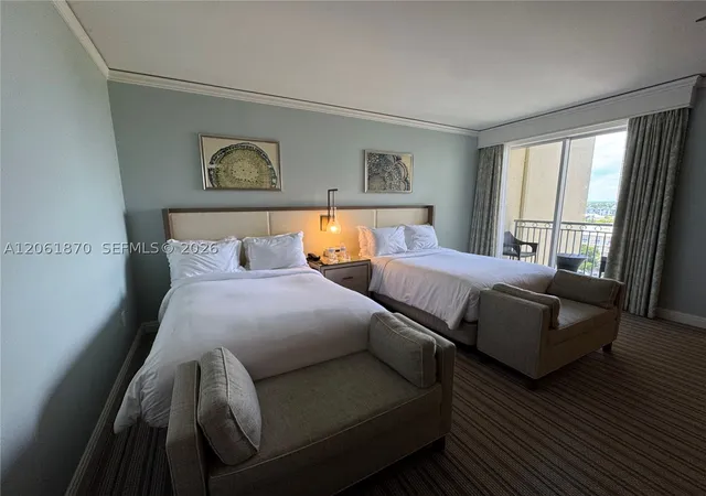 Listing Photo 5 - Condo for sale in The Ritz-Carlton Key Biscayne located at 455 Grand Bay Dr, Miami, FL 33149 - Unit #717