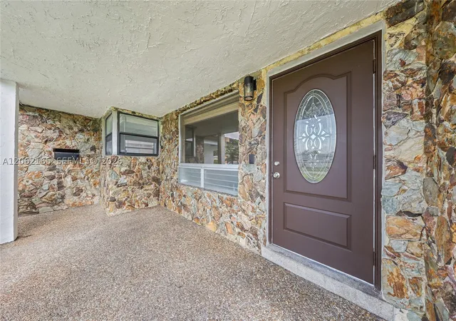 Photo 3 of Single family home for sale at 820 Nw 38Th Ave, Lauderhill, FL 33311 | MLS# A12062165 | Listing updated on 2026-09-09