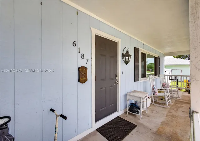 Photo 4 of Single family home for sale at 6187 Kendrick St, Jupiter, FL 33458 | MLS# A12060637 | Listing updated on 2026-09-03