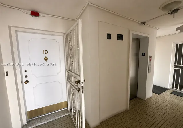 Photo 3 of Sale Pending at 755 Sw 6th St #10, Miami, FL 33130 | MLS# A12063041 | Listing updated on 2026-09-10