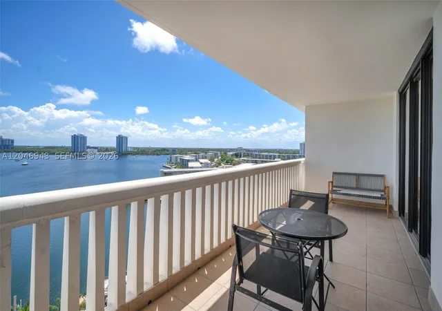 Photo 1 of Condo for sale at 1000 W Island Blvd #1206, Aventura, FL 33160 | MLS# A12046943 | Listing updated on 2026-09-07