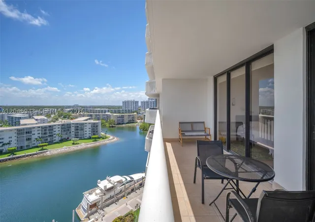 Photo 2 of Condo for sale at 1000 W Island Blvd #1206, Aventura, FL 33160 | MLS# A12046943 | Listing updated on 2026-09-07