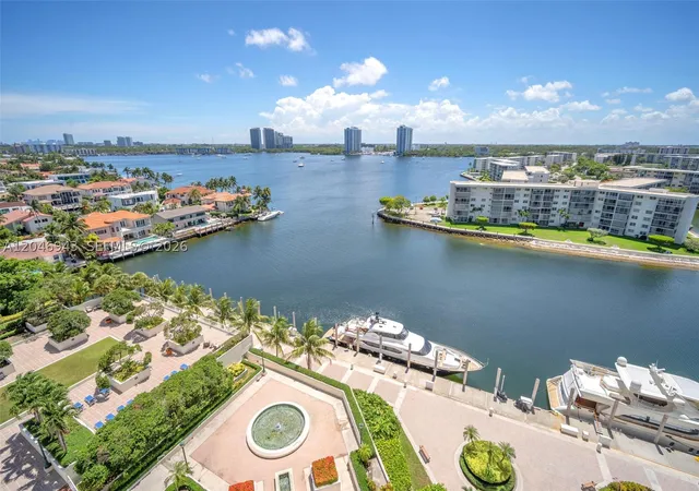 Photo 3 of Condo for sale at 1000 W Island Blvd #1206, Aventura, FL 33160 | MLS# A12046943 | Listing updated on 2026-09-07