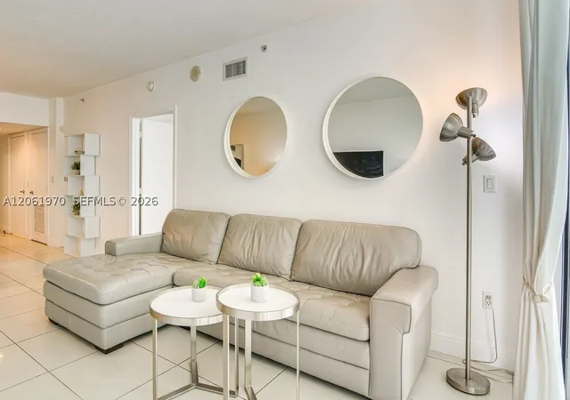 Photo 3 of Condo for sale at 1750 N Bayshore Dr #1909, Miami, FL 33132 | MLS# A12061970 | Listing updated on 2026-08-26