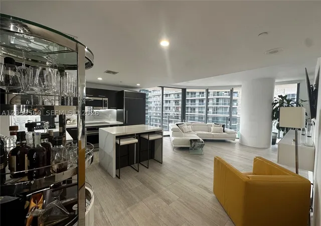 Photo 1 of Condo for sale at 45 Sw 9th St #2501, Miami, FL 33130 | MLS# A12059560 | Listing updated on 2026-08-31