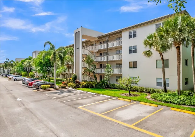 Photo 1 of Condo for sale at 3405 Bimini Ln #G4, Coconut Creek, FL 33066 | MLS# A12063231 | Listing updated on 2026-10-07