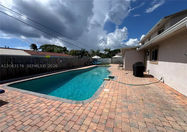 Photo 4 of Single family home for sale at 1660 Ne 25Th Ave, Pompano Beach, FL 33062 | MLS# A12063176 | Listing updated on 2026-08-29