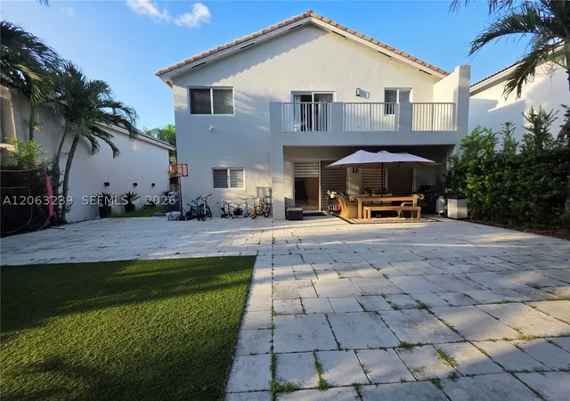 Photo 2 of Single family home for sale at 10797 Nw 73rd Ter, Doral, FL 33178 | MLS# A12063239 | Listing updated on 2026-09-03