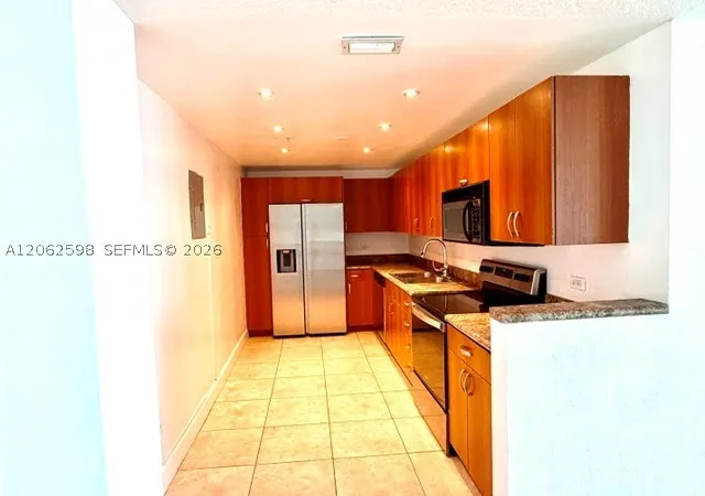 Photo 3 of Condo for sale at 7501 E Treasure Dr #5H, North Bay Village, FL 33141 | MLS# A12062598 | Listing updated on 2026-09-10