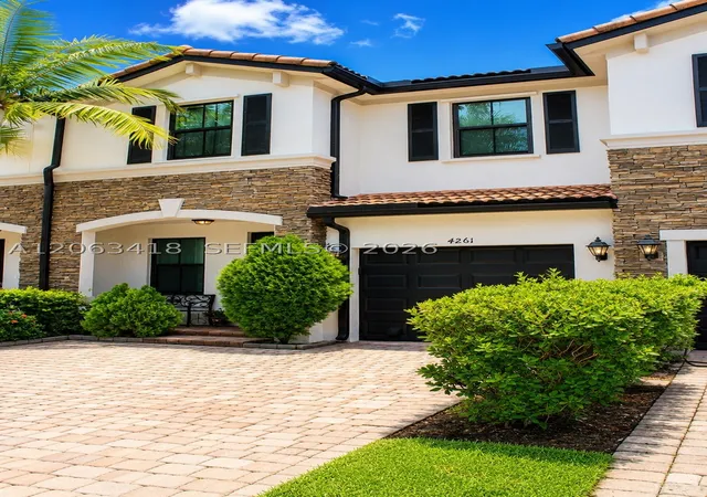 Photo 2 of Townhouse for sale at 4261 Sw 164th Ct, Miami, FL 33185 | MLS# A12063418 | Listing updated on 2026-09-22