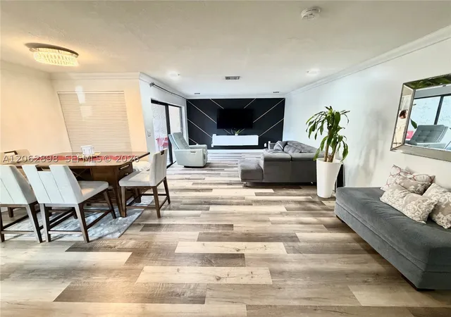 Photo 2 of Townhouse for sale at 2041 Bayberry Dr, Pembroke Pines, FL 33024 | MLS# A12062898 | Listing updated on 2026-09-08