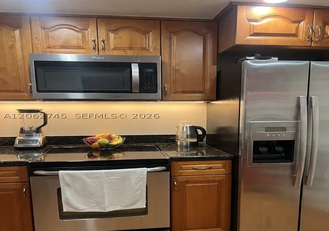 Photo 2 of Condo for sale at 8100 Geneva Ct #137, Doral, FL 33166 | MLS# A12062745 | Listing updated on 2026-09-03