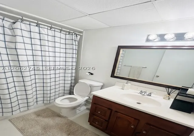 Listing Photo 5 - Condo for sale in building located at 8100 Geneva Ct, Miami, FL 33166 - Unit #137