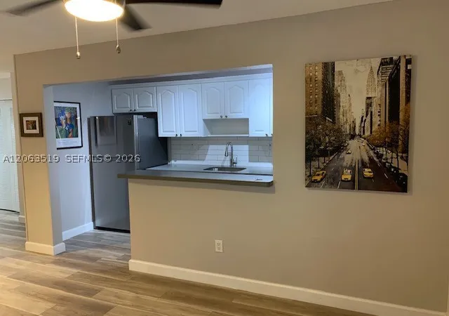 Listing Photo 5 - Condo for sale in building located at 5839 Sw 74Th Ter, Miami, FL 33143 - Unit #201