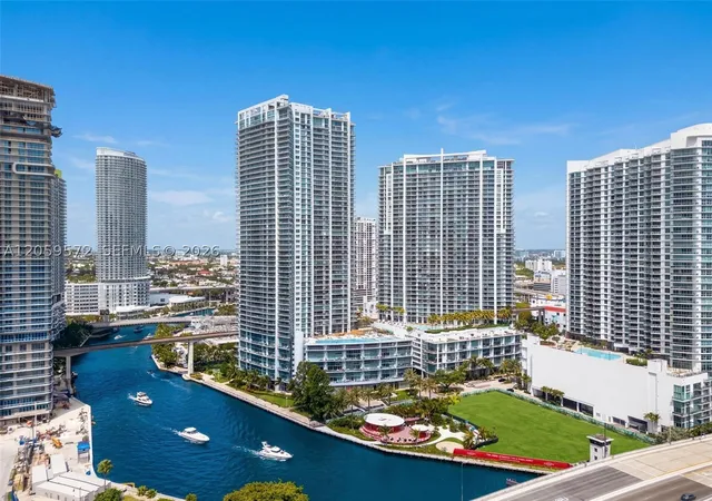 Photo 1 of Condo for sale at 90 Sw 3rd St #3212, Miami, FL 33130 | MLS# A12059572 | Listing updated on 2026-09-10