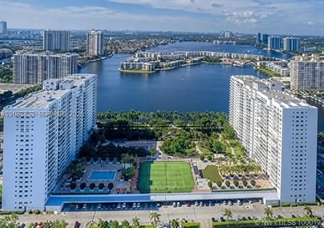 Photo 2 of Condo for sale at 2801 Ne 183rd St #508W, Aventura, FL 33160 | MLS# A12063252 | Listing updated on 2026-09-03