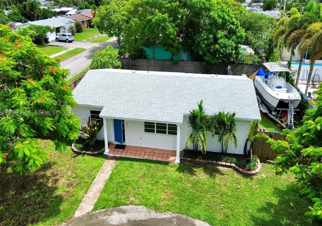 Photo 3 of Single family home for sale at 341 N 66th Ave, Hollywood, FL 33024 | MLS# A12063562 | Listing updated on 2026-09-11