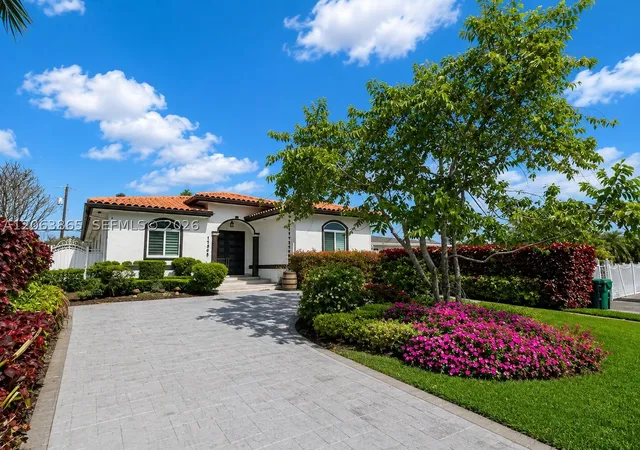 Single family home for sale at 11845 Sw 3Rd St, Miami, FL 33184 | MLS# A12063865