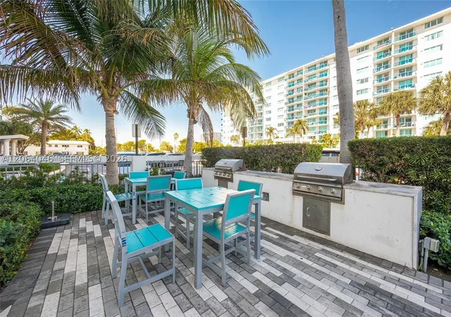 Photo 3 of Condo for sale at 7501 E Treasure Dr #7H, North Bay Village, FL 33141 | MLS# A12064046 | Listing updated on 2026-09-25