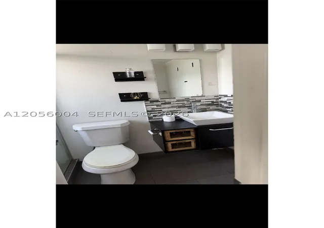 Photo 4 of Condo for sale at 8 Farnham A #8, Deerfield Beach, FL 33442 | MLS# A12056004 | Listing updated on 2026-08-26