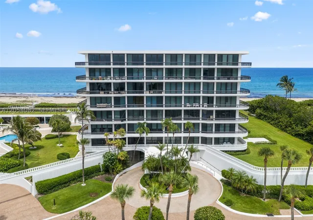 Photo 3 of Condo for sale at 2660 S Ocean Blvd #503S, Palm Beach, FL 33480 | MLS# A12054082 | Listing updated on 2026-09-23
