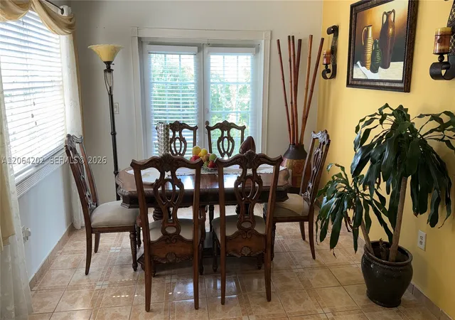 Photo 3 of Single family home for sale at 1542 Sw 138Th Ct, Miami, FL 33184 | MLS# A12064202 | Listing updated on 2026-08-27
