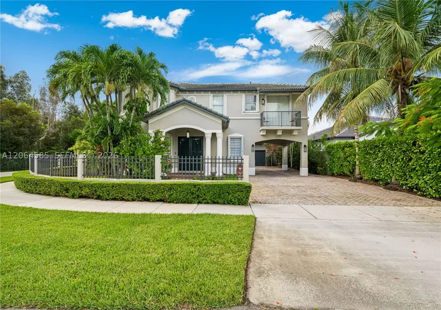 Single family home for sale at 14900 Sw 10Th St, Miami, FL 33194 | MLS# A12064585