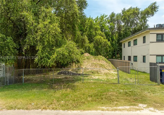 Land for sale at 28 Nw 76Th St, Miami, FL 33150 | MLS# A12062673