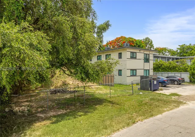 Photo 1 of Land for sale at 28 Nw 76Th St, Miami, FL 33150 | MLS# A12062673 | Listing updated on 2026-09-23