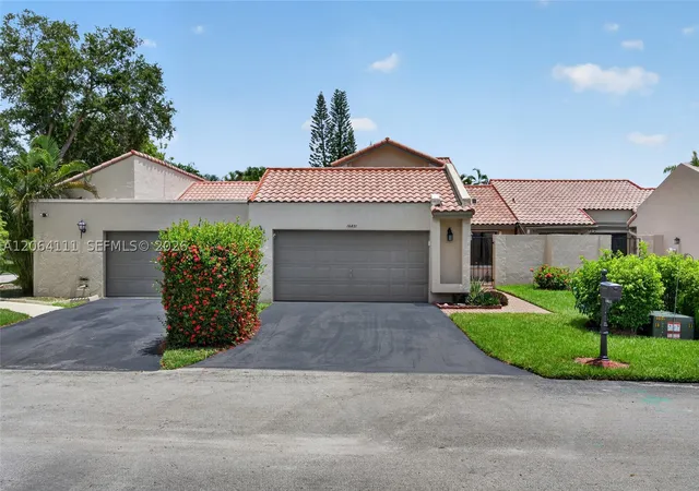 Photo 2 of Single family home for sale at 16831 Patio Village Ln, Weston, FL 33326 | MLS# A12064111 | Listing updated on 2026-09-06