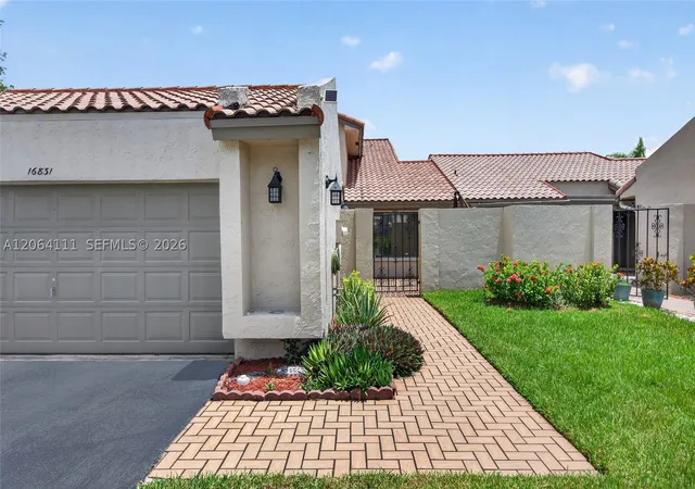 Photo 3 of House for sale at 16831 Patio Village Ln, Weston, FL 33326 | MLS# A12064111 | Listing updated on 2026-09-06