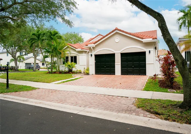 Photo 2 of Single family home for sale at 1357 Camellia Ln, Weston, FL 33326 | MLS# A12064917 | Listing updated on 2026-09-13