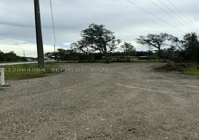 Photo 2 of Land for sale at 4732 Kenilworth Blvd, Sebring, FL 33870 | MLS# A12064964 | Listing updated on 2026-09-02