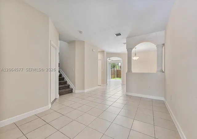 Photo 3 of Townhouse for sale at 1427 Se 25th Ave, Homestead, FL 33035 | MLS# A12064577 | Listing updated on 2026-08-28