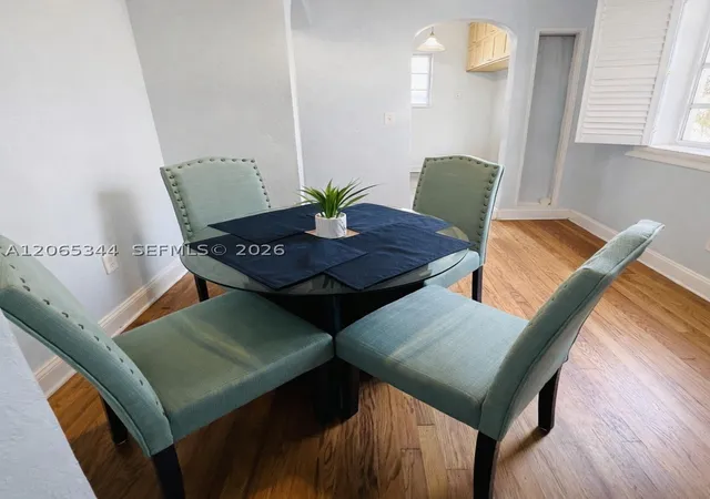 Listing Photo 5 - Condo for sale in building located at 928 Euclid Ave, Miami Beach, FL 33139 - Unit #6