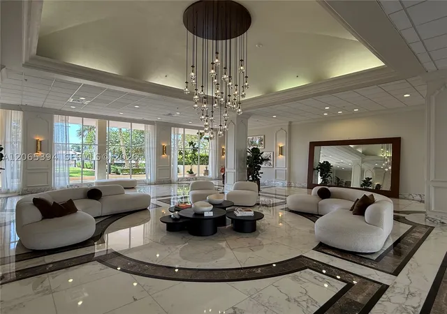 Photo 4 of Condo for sale at 5600 Collins Ave #16G, Miami Beach, FL 33140 | MLS# A12065394 | Listing updated on 2026-09-11